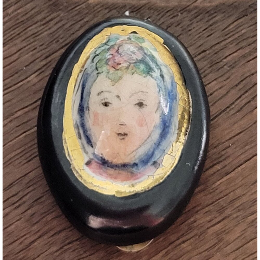 1930s Handpainted Ceramic Portrait Brooch With Gold Plated Clip Leather Back